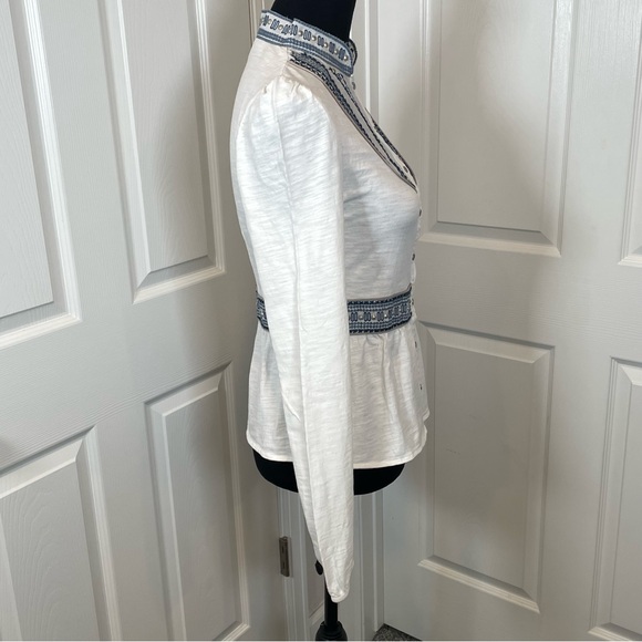 Sweet by Miss Me White & Blue Embroidered Mandarin Neck Long Sleeve Tunic Size M - Picture 5 of 7